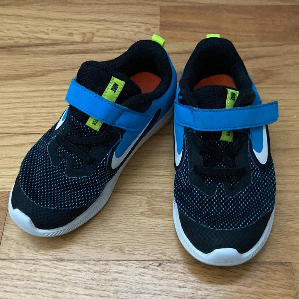 Nike shoes